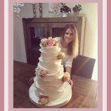 Sanelas Tortenwelt, Hochzeitstorten, Cupcakes, Zuckerfiguren essbar, kunst
