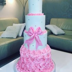 Die Tauftorte <3, Sanelas Tortenwelt