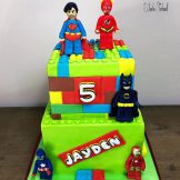 Lego Marvel Torte