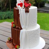 Milky und Schoki Wedding Cake, Sanelas Tortenwelt, Hochzeitstorten, Vintage Wedding Cakes, Semi-Naked Wedding Cake, Elegant Wedding Cake, Cupcakes35