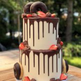 Sanelas Tortenwelt, Hochzeitstorten, Wedding Cakes, Vintage Wedding Cake, Vintage Hochzeitstorte, Semi Naked Wedding Cake, Naked Cake, Cupcakes, kunst, Bückeburg, Minden, Hannover, Bad Nenndorf, Bielefeld, Hameln, Rinteln, Uchte, Hof Frien, Stadthagen, Häserhof, Gasthof Vehlen, Altes Zollhaus, Brüngers Landwirtschaft, GOP Bad Oeynhausen, Häserhof, Hof von Laer, Hotel Bad Minden, Kaiser Wilhelm, Kloster Möllenbeck, Kupfersaal Petershagen, Morhoff Petershagen, Rittergut Remeringhausen, Scarabeo Minden, Schloss Bückeburg, Schloss Ovelgönne, Schloss von Hammerstein, Schäferhof Rusbend, Weserscheune Buchholz, Zum Wilden Schmied Bad Oeynhausen