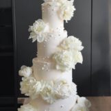 Sanelas Tortenwelt, Hochzeitstorten, Wedding Cakes, Vintage Wedding Cake, Vintage Hochzeitstorte, Semi Naked Wedding Cake, Naked Cake, Cupcakes, kunst, Bückeburg, Minden, Hannover, Bad Nenndorf, Bielefeld, Hameln, Rinteln, Uchte, Hof Frien, Stadthagen, Häserhof, Gasthof Vehlen, Altes Zollhaus, Brüngers Landwirtschaft, GOP Bad Oeynhausen, Häserhof, Hof von Laer, Hotel Bad Minden, Kaiser Wilhelm, Kloster Möllenbeck, Kupfersaal Petershagen, Morhoff Petershagen, Rittergut Remeringhausen, Scarabeo Minden, Schloss Bückeburg, Schloss Ovelgönne, Schloss von Hammerstein, Schäferhof Rusbend, Weserscheune Buchholz, Zum Wilden Schmied Bad Oeynhausen