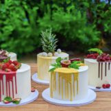 Sanelas Tortenwelt, Hochzeitstorten, Wedding Cakes, Vintage Wedding Cake, Vintage Hochzeitstorte, Semi Naked Wedding Cake, Naked Cake, Cupcakes, kunst, Bückeburg, Minden, Hannover, Bad Nenndorf, Bielefeld, Hameln, Rinteln, Uchte, Hof Frien, Stadthagen, Häserhof, Gasthof Vehlen, Altes Zollhaus, Brüngers Landwirtschaft, GOP Bad Oeynhausen, Häserhof, Hof von Laer, Hotel Bad Minden, Kaiser Wilhelm, Kloster Möllenbeck, Kupfersaal Petershagen, Morhoff Petershagen, Rittergut Remeringhausen, Scarabeo Minden, Schloss Bückeburg, Schloss Ovelgönne, Schloss von Hammerstein, Schäferhof Rusbend, Weserscheune Buchholz, Zum Wilden Schmied Bad Oeynhausen