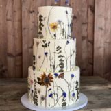 Sanelas Tortenwelt, Hochzeitstorten, Wedding Cakes, Vintage Wedding Cake, Vintage Hochzeitstorte, Semi Naked Wedding Cake, Naked Cake, Cupcakes, kunst, Bückeburg, Minden, Hannover, Bad Nenndorf, Bielefeld, Hameln, Rinteln, Uchte, Hof Frien, Stadthagen, Häserhof, Gasthof Vehlen, Altes Zollhaus, Brüngers Landwirtschaft, GOP Bad Oeynhausen, Häserhof, Hof von Laer, Hotel Bad Minden, Kaiser Wilhelm, Kloster Möllenbeck, Kupfersaal Petershagen, Morhoff Petershagen, Rittergut Remeringhausen, Scarabeo Minden, Schloss Bückeburg, Schloss Ovelgönne, Schloss von Hammerstein, Schäferhof Rusbend, Weserscheune Buchholz, Zum Wilden Schmied Bad Oeynhausen