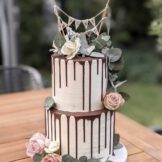 Sanelas Tortenwelt, Hochzeitstorten, Wedding Cakes, Vintage Wedding Cake, Vintage Hochzeitstorte, Semi Naked Wedding Cake, Naked Cake, Cupcakes, kunst, Bückeburg, Minden, Hannover, Bad Nenndorf, Bielefeld, Hameln, Rinteln, Uchte, Hof Frien, Stadthagen, Häserhof, Gasthof Vehlen, Altes Zollhaus, Brüngers Landwirtschaft, GOP Bad Oeynhausen, Häserhof, Hof von Laer, Hotel Bad Minden, Kaiser Wilhelm, Kloster Möllenbeck, Kupfersaal Petershagen, Morhoff Petershagen, Rittergut Remeringhausen, Scarabeo Minden, Schloss Bückeburg, Schloss Ovelgönne, Schloss von Hammerstein, Schäferhof Rusbend, Weserscheune Buchholz, Zum Wilden Schmied Bad Oeynhausen