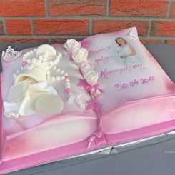 Die Kommunionstorte, Buch-Torte, das Buch, rosa, Sanelas Tortenwelt, Bückeburg