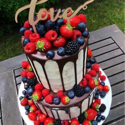 Sanelas Tortenwelt, Semi-Naked Cake, Hochzeitstorten ohne Fondant, Philadephia Creme, frische Erdbeeren, Himbeeren, Brombeeren, Blaubeeren, Wedding Cakes, Bückeburg34