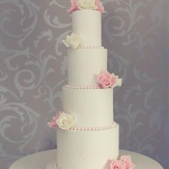 Sanelas Tortenwelt, Romantic Wedding Cake, Zuckerrosen, rosa-weiss, Hochzeitstorten, Bückeburg5