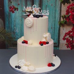 Semi Naked Wedding Cake, Drip Cake, Rosa Drip Wedding cake, Sanelas Tortenwelt, Hochzeitstorten, Vintage Wedding Cakes, Semi-Naked Wedding Cake, Elegant Wedding Cake, Cupcakes49