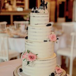 Vintage/Semi-Naked Wedding Cake, Hochzeitstorte mit echten Blumen, Sanelas Tortenwelt, Wedding Cake, Hochzeitstorte, Bückeburg, Hannover