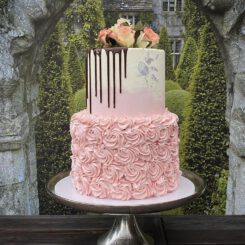 Drip Wedding Cake, Vintage Wedding Cake, Hochzeitstorte mit echten Blumen, Sanelas Tortenwelt, Wedding Cake, Hochzeitstorte, Bückeburg, HannoverIMG-4563