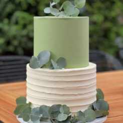 Sanelas Tortenwelt, Hochzeitstorten, Wedding Cakes, Vintage Wedding Cake, Vintage Hochzeitstorte, Semi Naked Wedding Cake, Naked Cake, Cupcakes, kunst, Bückeburg, Minden, Hannover, Bad Nenndorf, Bielefeld, Hameln, Rinteln, Uchte, Hof Frien, Stadthagen, Häserhof, Gasthof Vehlen, Altes Zollhaus, Brüngers Landwirtschaft, GOP Bad Oeynhausen, Häserhof, Hof von Laer, Hotel Bad Minden, Kaiser Wilhelm, Kloster Möllenbeck, Kupfersaal Petershagen, Morhoff Petershagen, Rittergut Remeringhausen, Scarabeo Minden, Schloss Bückeburg, Schloss Ovelgönne, Schloss von Hammerstein, Schäferhof Rusbend, Weserscheune Buchholz, Zum Wilden Schmied Bad Oeynhausen