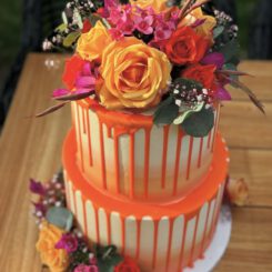 Sanelas Tortenwelt, Hochzeitstorten, Wedding Cakes, Vintage Wedding Cake, Vintage Hochzeitstorte, Semi Naked Wedding Cake, Naked Cake, Cupcakes, kunst, Bückeburg, Minden, Hannover, Bad Nenndorf, Bielefeld, Hameln, Rinteln, Uchte, Hof Frien, Stadthagen, Häserhof, Gasthof Vehlen, Altes Zollhaus, Brüngers Landwirtschaft, GOP Bad Oeynhausen, Häserhof, Hof von Laer, Hotel Bad Minden, Kaiser Wilhelm, Kloster Möllenbeck, Kupfersaal Petershagen, Morhoff Petershagen, Rittergut Remeringhausen, Scarabeo Minden, Schloss Bückeburg, Schloss Ovelgönne, Schloss von Hammerstein, Schäferhof Rusbend, Weserscheune Buchholz, Zum Wilden Schmied Bad Oeynhausen